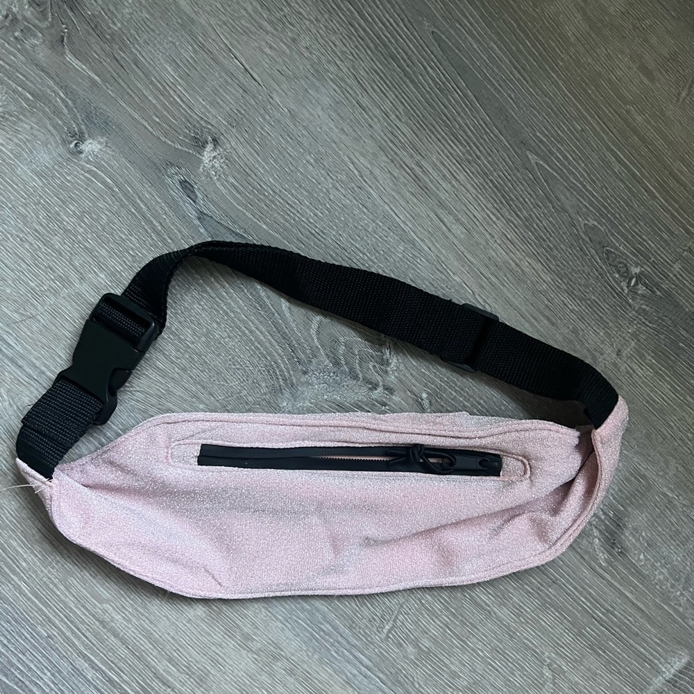 Triangl sparkle fanny pack - Picture 3 of 3